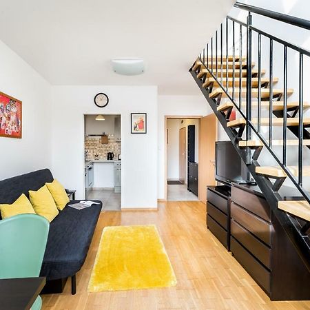 Bpr Soho Boutique Home With Ac Будапеща Екстериор снимка