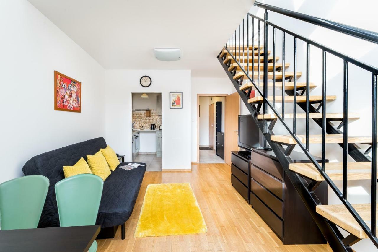 Bpr Soho Boutique Home With Ac Будапеща Екстериор снимка
